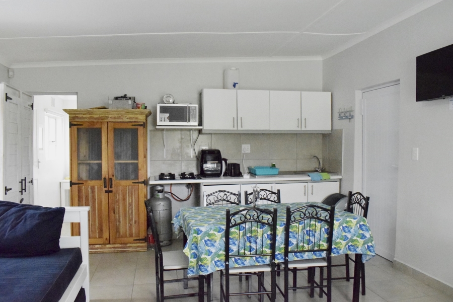 5 Bedroom Property for Sale in Struisbaai Western Cape